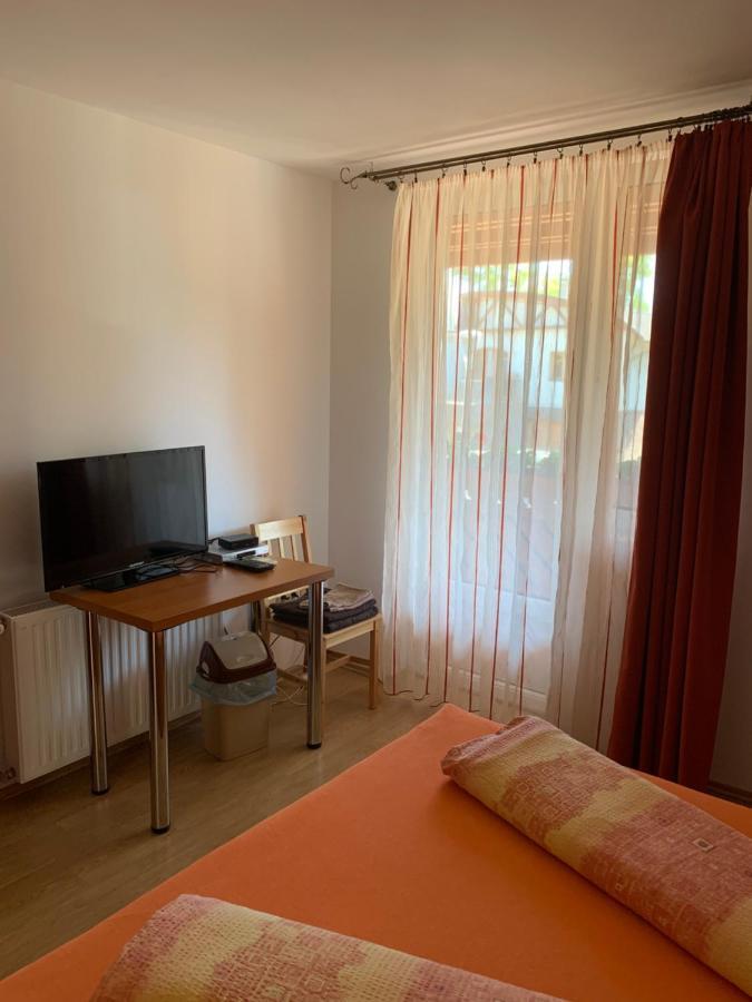 Hableany Etterem, Pizzeria Es Vendeghaz Bed and Breakfast Balatonmáriafürdő Εξωτερικό φωτογραφία